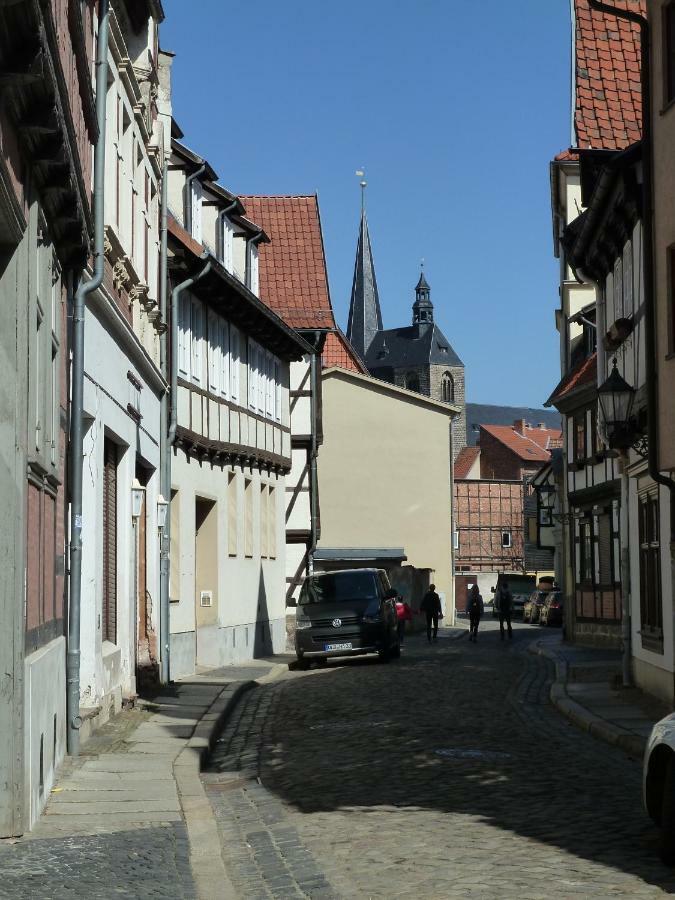 Apartment Am Pulverturm Quedlinburg Bagian luar foto